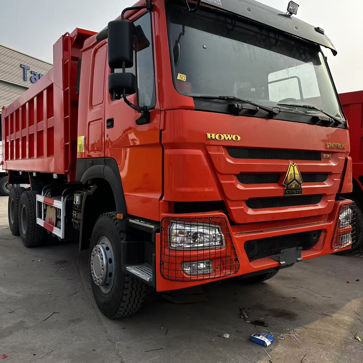 China National Heavy Duty Truck Group HOWO 400 Series Heavy duty Truck